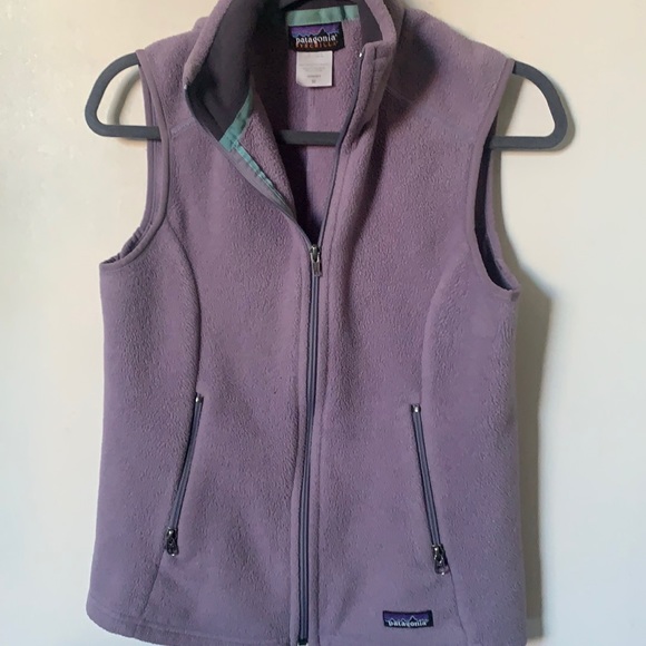 Patagonia Jackets & Blazers - Patagonia dark lavender fleece vest. Size M